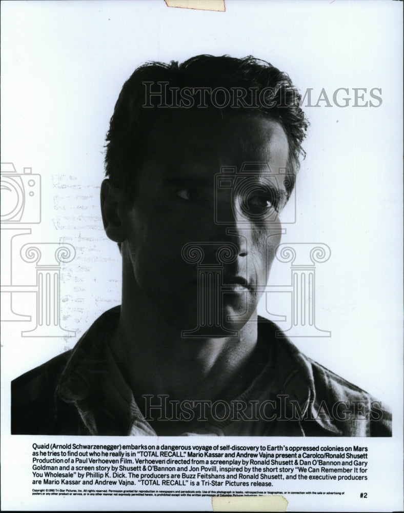 1990 Press Photo Actor Arnold Schwarznegger In "Total Recall" - Historic Images