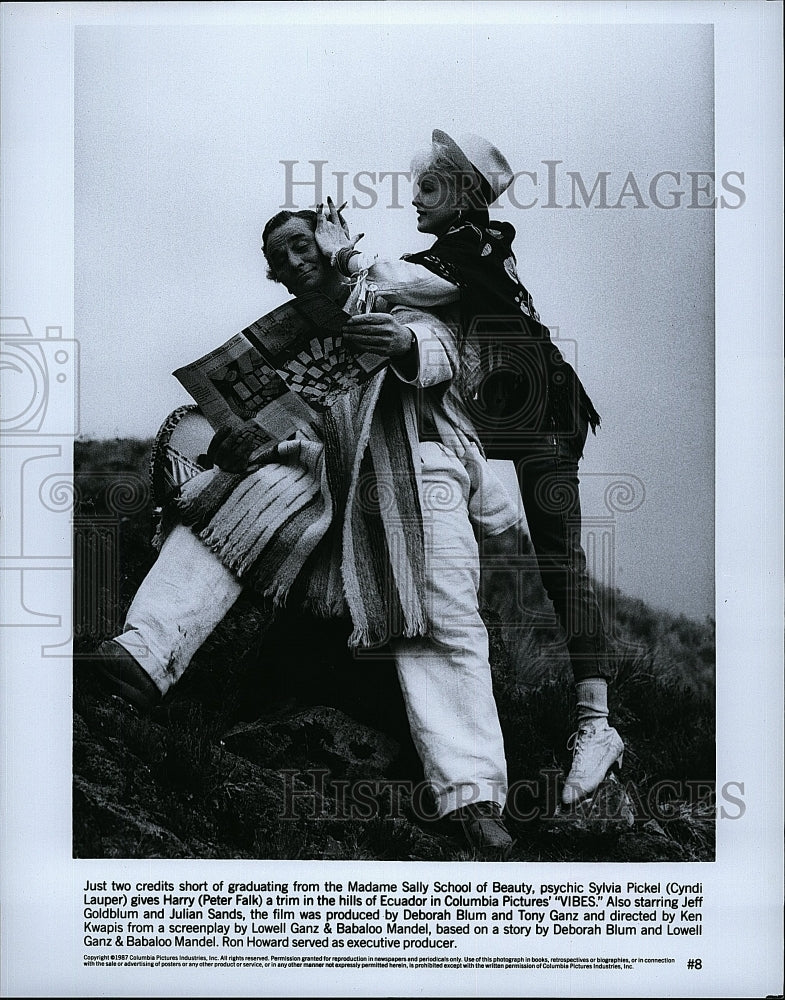 1987 Press Photo &quot;Vibes&quot; Cyndi Lauper &amp; Peter Falk- Historic Images