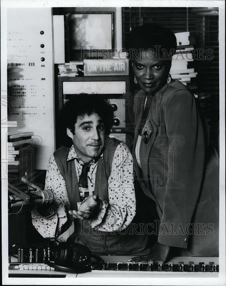 1992 Press Photo Anna Maria Horsford Actress Roger Kabler Rhythm Blues Comedy- Historic Images