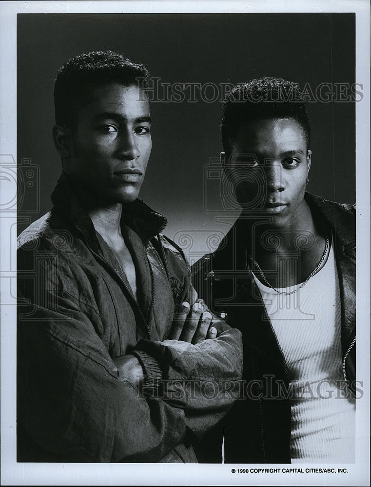 1990 Press Photo Dex Sanders and Allen Dean Moore of &quot;One Life to Live&quot;- Historic Images