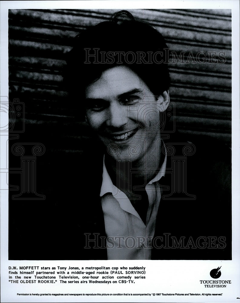 1987 Press Photo Actor D.W. Moffett TV Series &quot;The Oldest Rookie&quot;- Historic Images