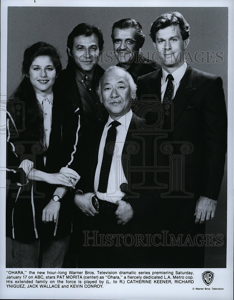 1980 Press Photo Pat Morita &amp; Cast Members of &quot;Ohara&quot;- Historic Images