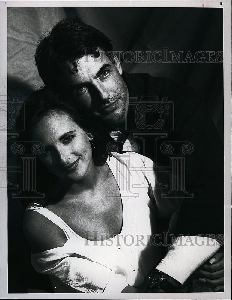 1991 Press Photo Marlee Matlin Actress Mark Harmon Actor  Reasonable Doubts TV - Historic Images