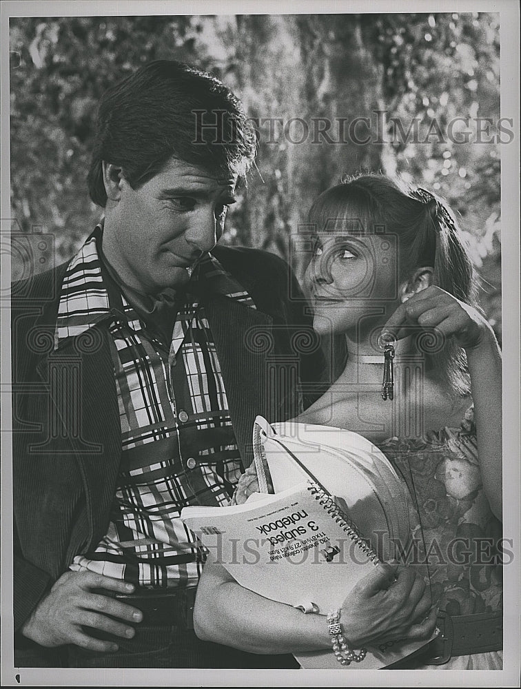 1989 Press Photo Scott Bakula and Leslie Sachs in &quot;Quantum Leap&quot;- Historic Images