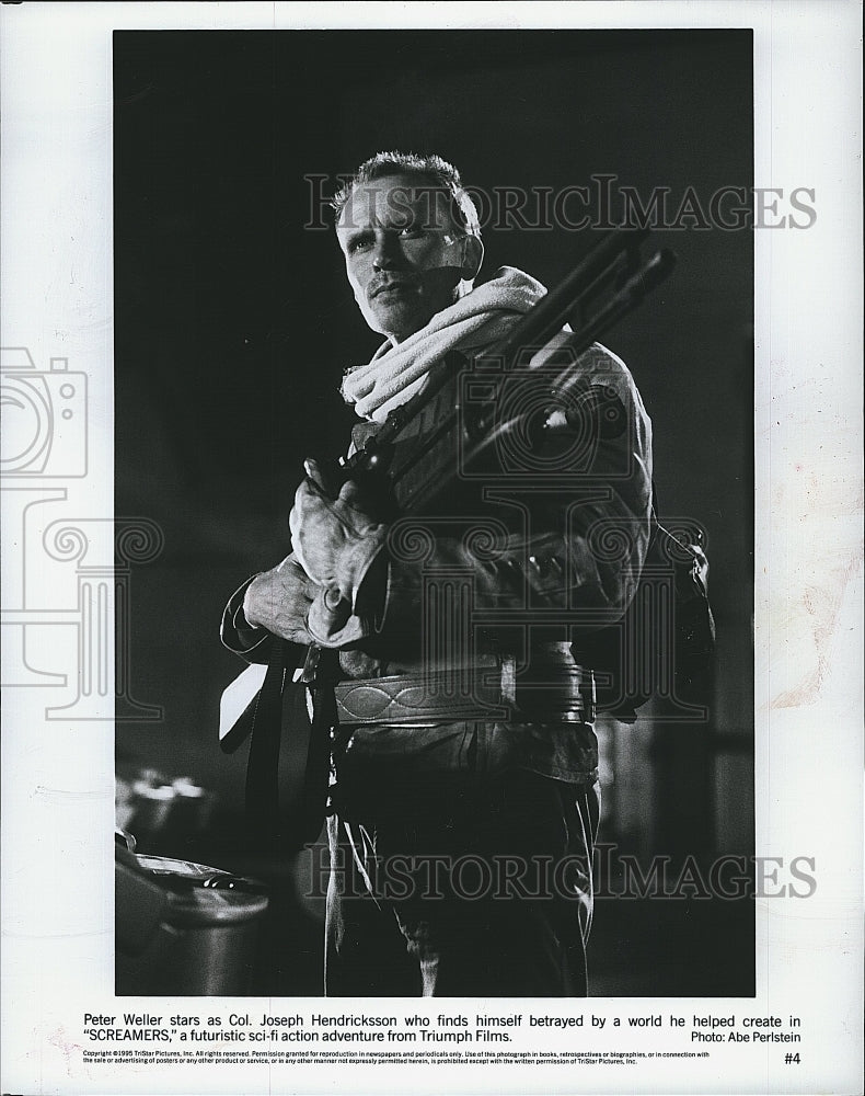 1995 Press Photo Peter Weller in &quot;Screamers&quot;- Historic Images