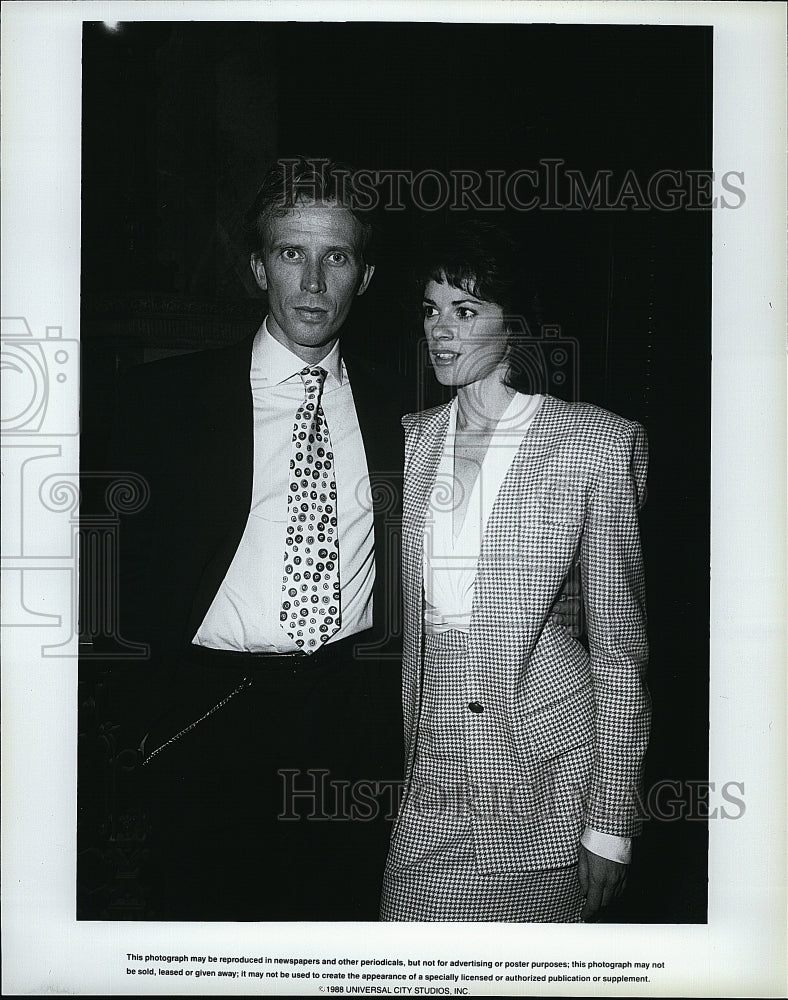 1988 Press Photo Peter Weller Actor Patricia Charbonneau Actress Shakedown Movie- Historic Images