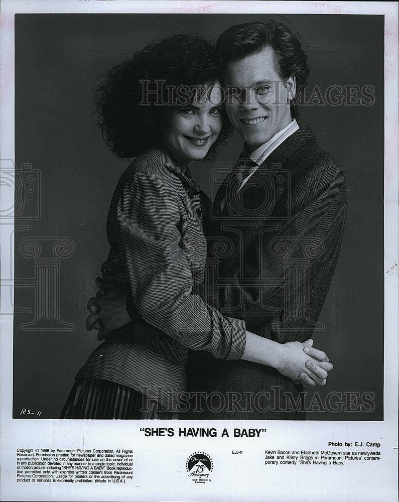 1988 Press Photo Kevin Bacon and Elizabeth McGovern in &quot;She&#39;s Having a Baby&quot;- Historic Images