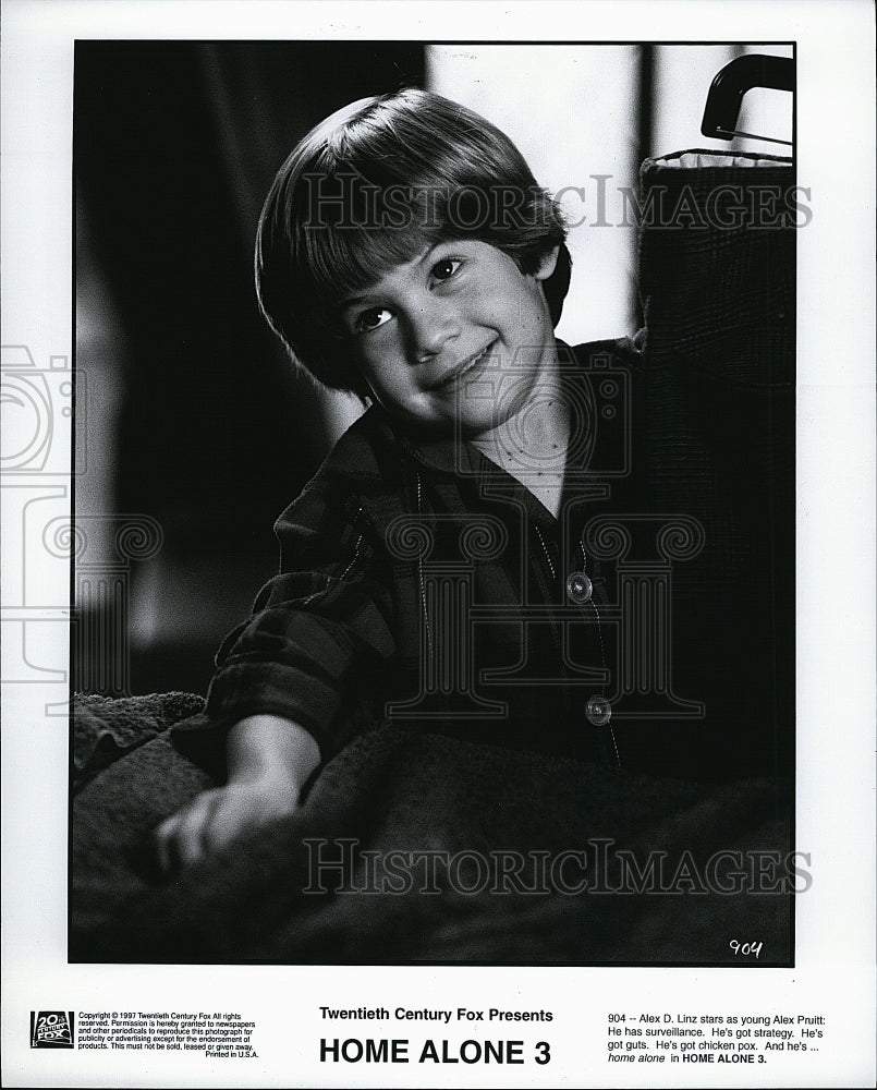 1997 Press Photo Alex D. Linz Child Actor  Home Alone 3 Comedy Movie Film- Historic Images