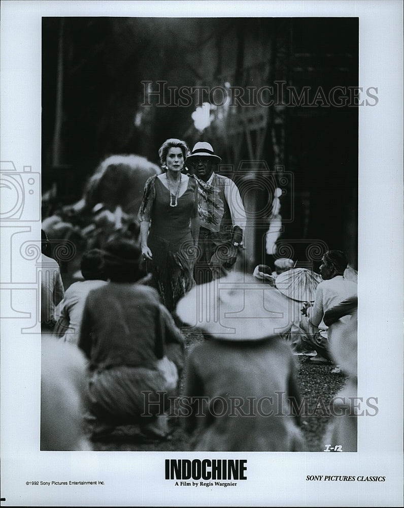 1992 Press Photo Catherine Deneuve Stars In &quot;Indochine&quot;- Historic Images