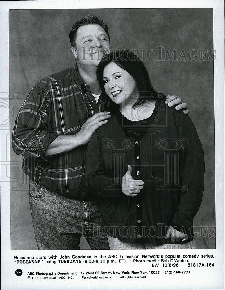 1996 Press Photo  &quot;Roseanne&quot; starring John Goodman &amp; Roseanne- Historic Images