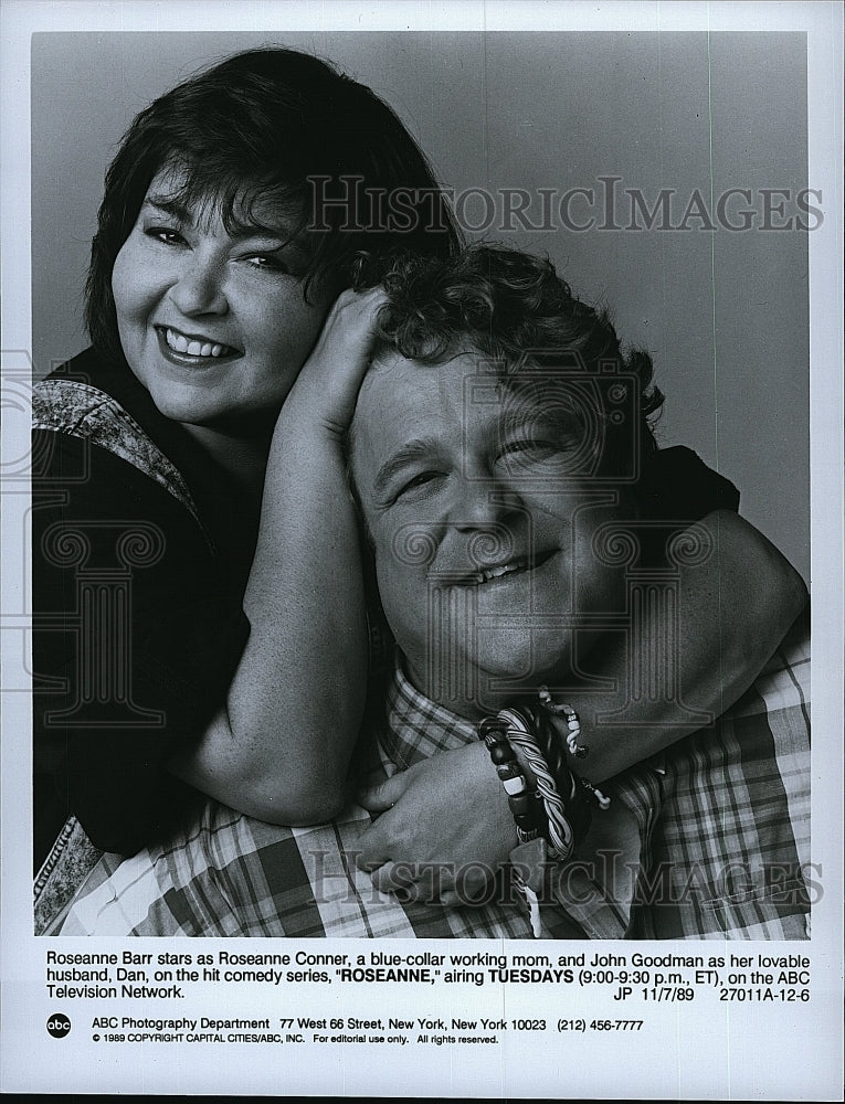 1989 Press Photo  &quot;Roseanne&quot; starring John Goodman &amp; Roseanne Barr- Historic Images