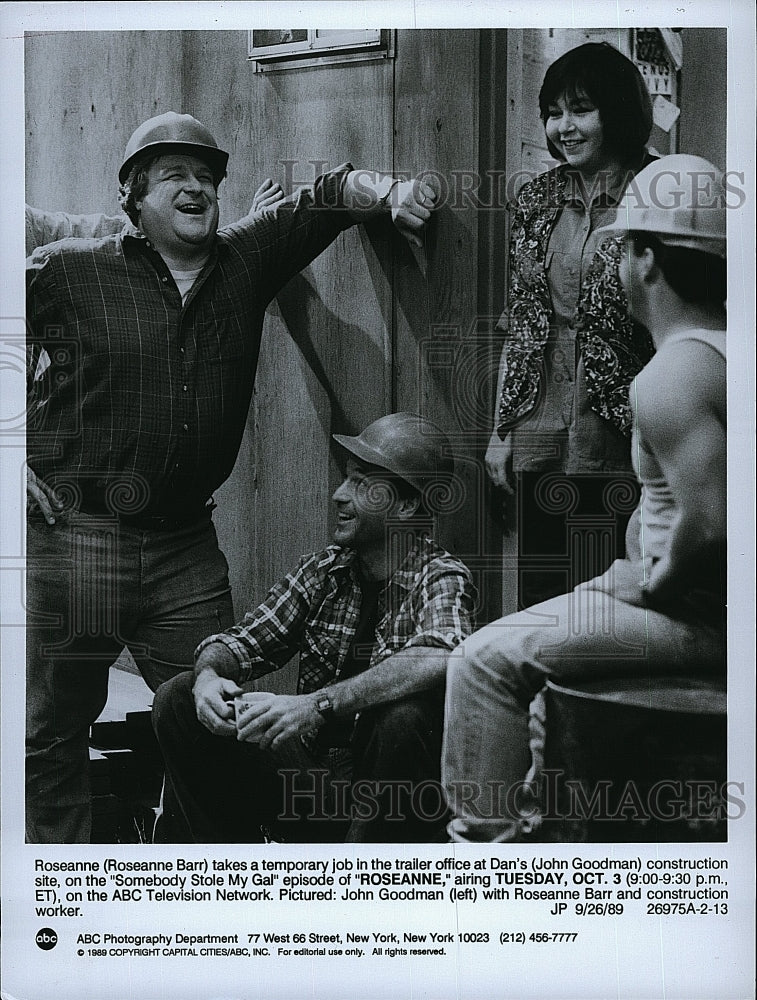 1989 Press Photo Roseanne Barr, John Goodman &quot;Roseanne&quot;- Historic Images