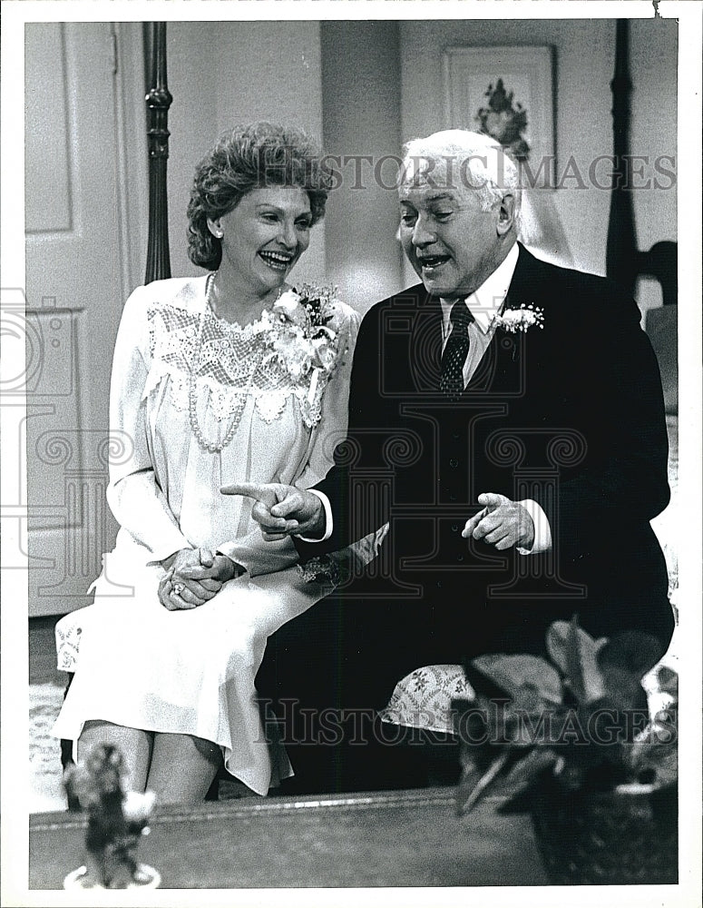 1986 Press Photo &quot;Me and Mrs. C&quot; Peg Murray &amp; Reid Shelton- Historic Images