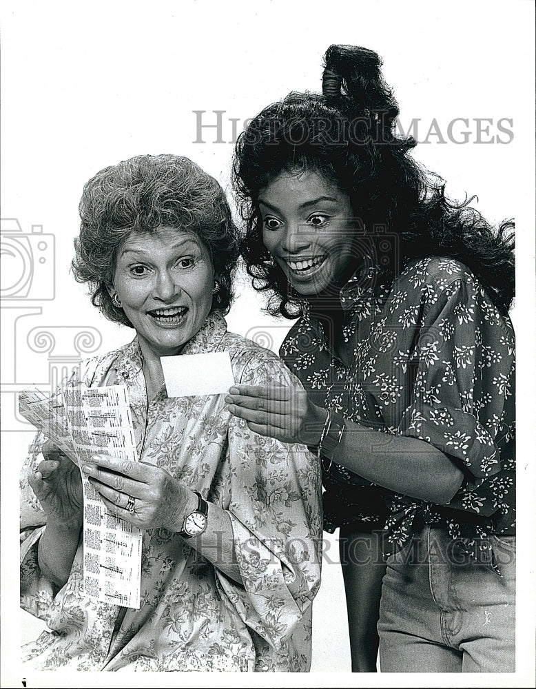 1986 Press Photo Misha McK, Peg Murray, "Me and Mrs. C" in "The Lottery"- Historic Images