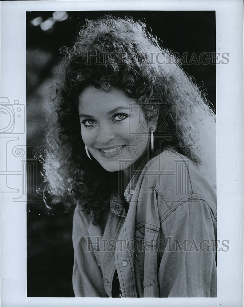 Press Photo Camilla Soeberg in &quot;Twist and Shout&quot;- Historic Images