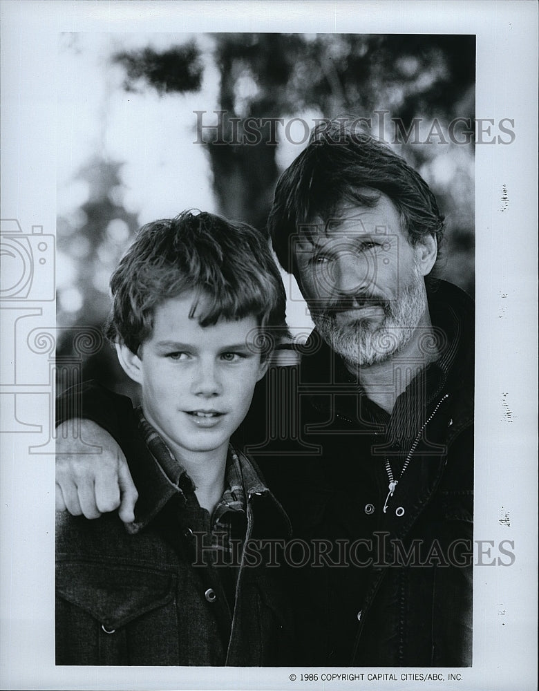 1987 Press Photo Kris Kristofferson and Kelly Proctor in &quot;Amerika&quot;- Historic Images