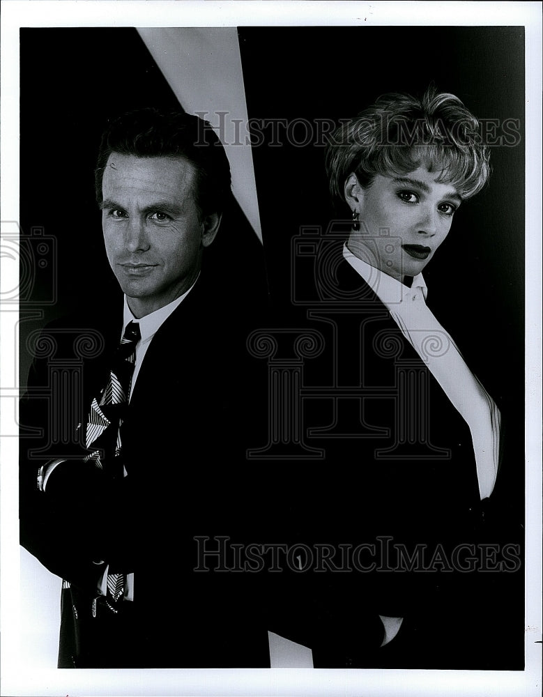 Press Photo David Andrews and Lauren Holly in &quot;The Antagonists&quot;- Historic Images