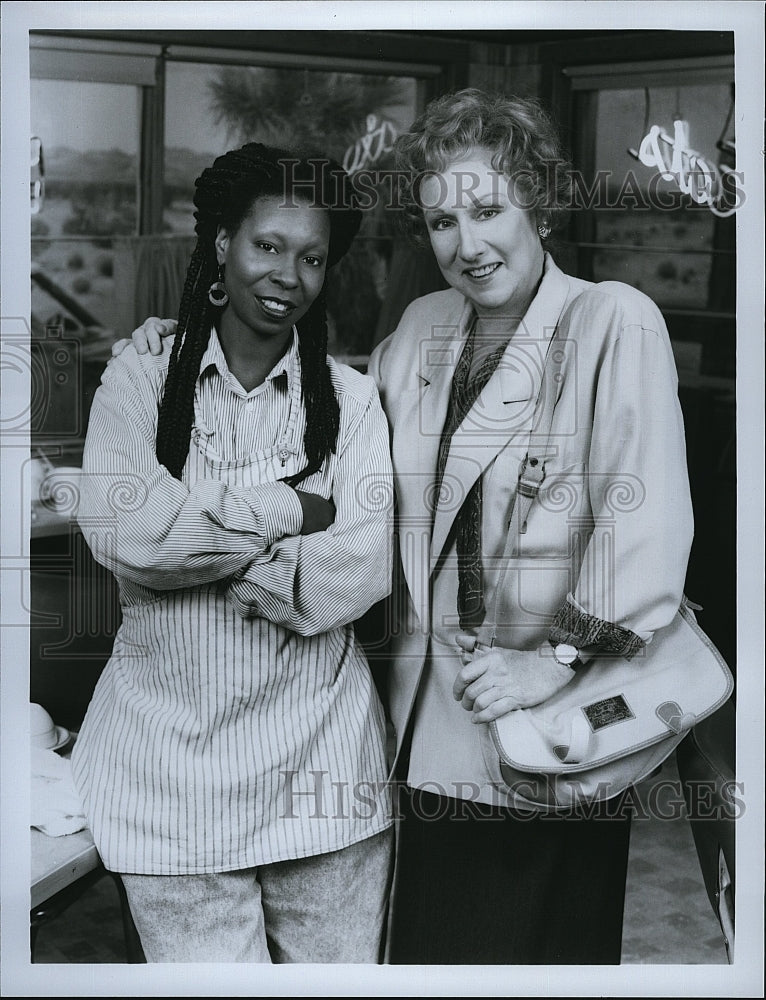 1990 Press Photo Whoopi Goldberg Actress Jean Stapleton Bagdad Cafe Sitcom TV- Historic Images