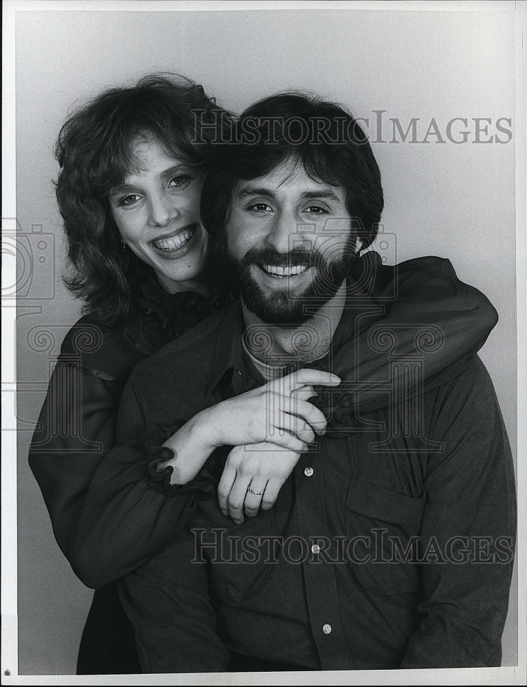 Press Photo Ron Silver and Cindy Weintraub in &quot;Baker&#39;s Dozen&quot;- Historic Images