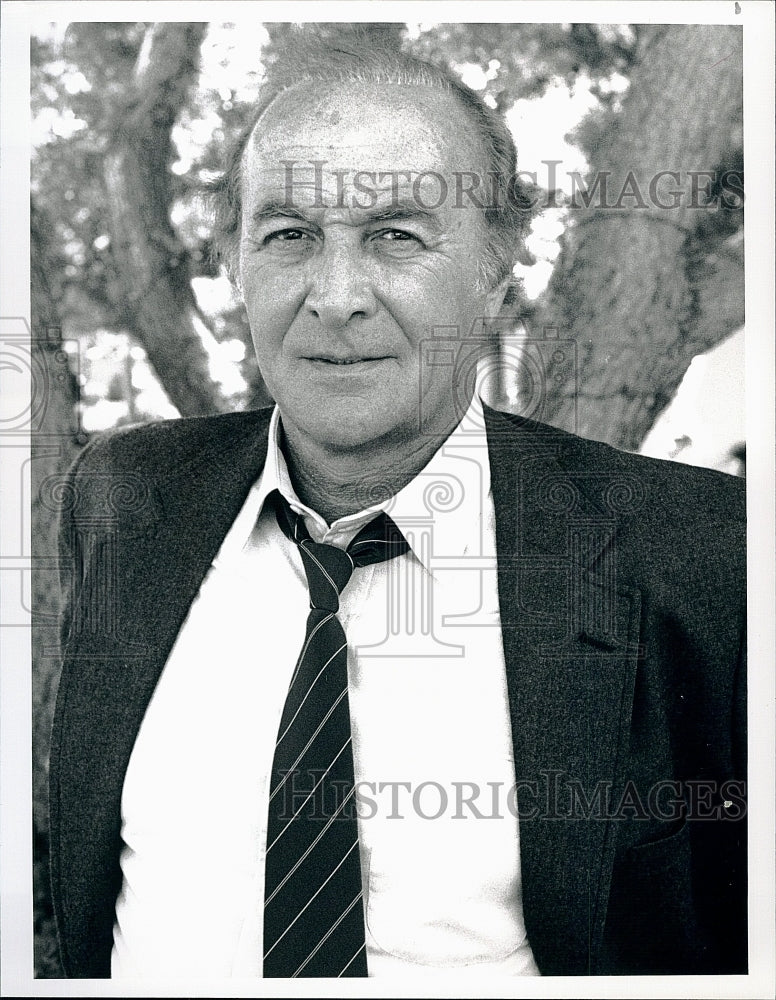 1989 Press Photo Robert Loggia stars in &quot;Mancuso,FBI&quot;.- Historic Images