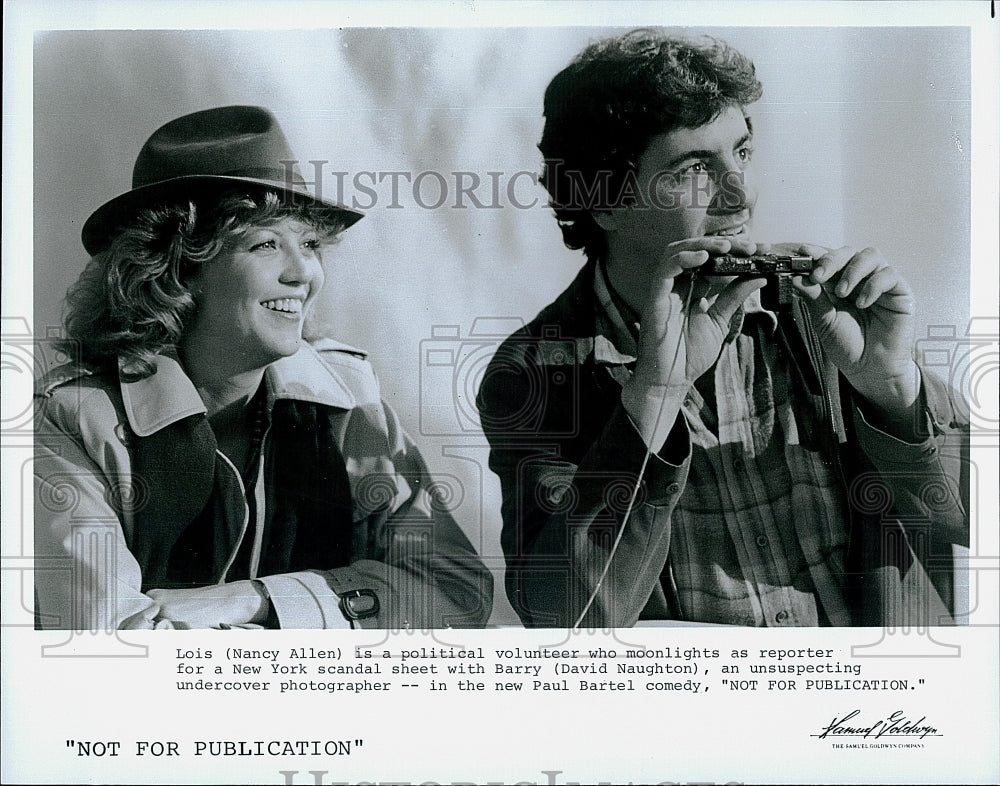 Press Photo Nancy Allen and David Naughton in &quot;Not for Publication&quot;.- Historic Images