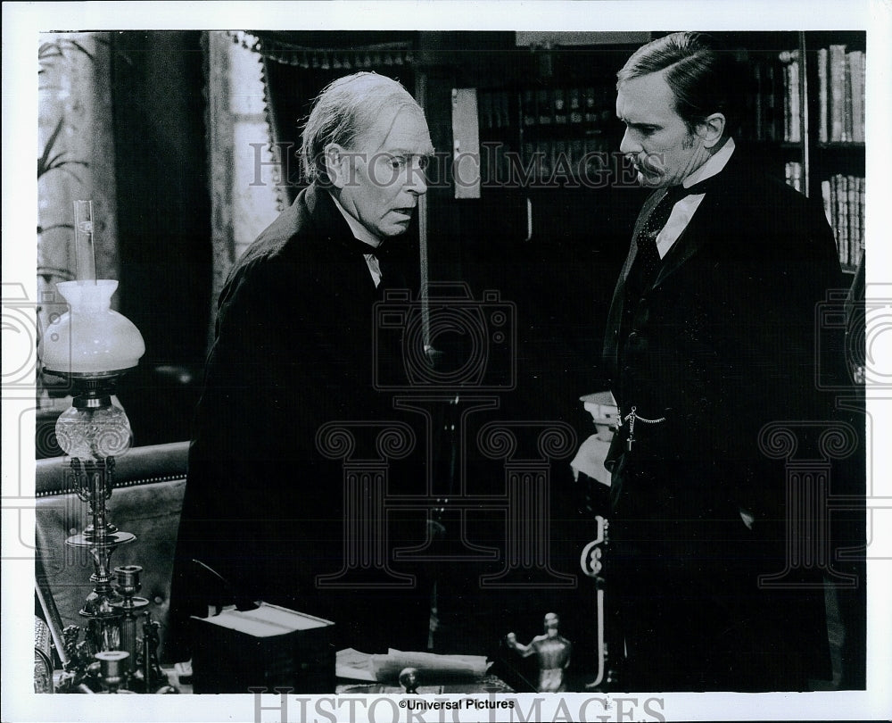 1976 Press Photo Laurence Olivier Stars In &quot;The Seven Percent Solution&quot;- Historic Images