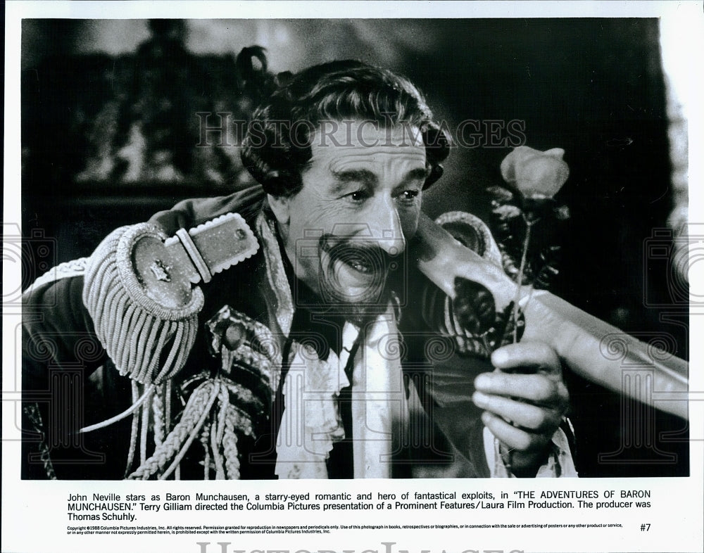 1988 Press Photo Actor John Neville in &quot;The Adventures of Baron Munchausen&quot;- Historic Images