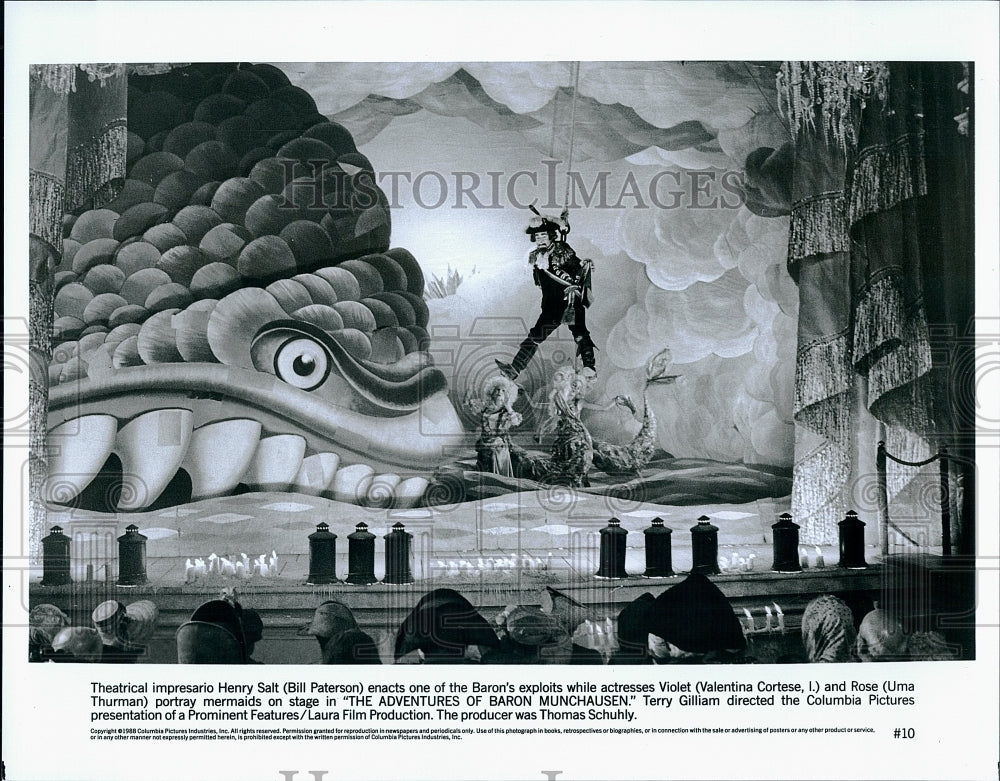 1988 Press Photo Actor Bill Patterson in &quot;The Adventures of Baron Munchausen&quot;- Historic Images