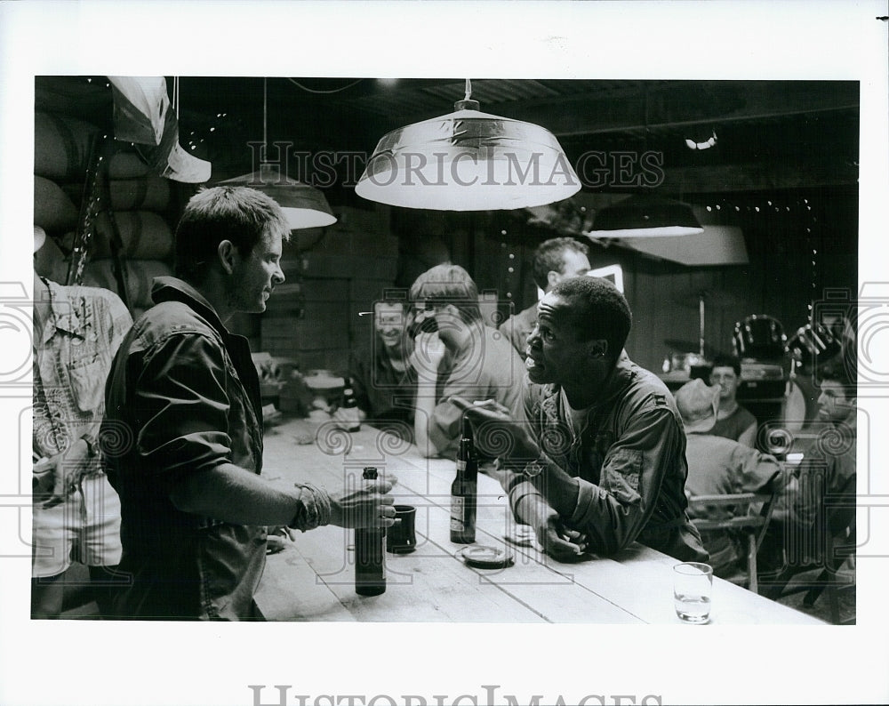 Press Photo Bat 21 Danny Glover Actor Gene Hackman David Marshall Grant- Historic Images