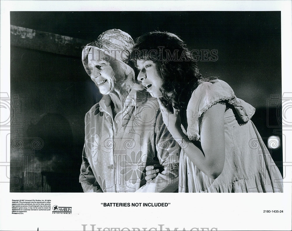 1988 Press Photo &quot;Batteries Not Included&quot; Elizabeth Pena- Historic Images