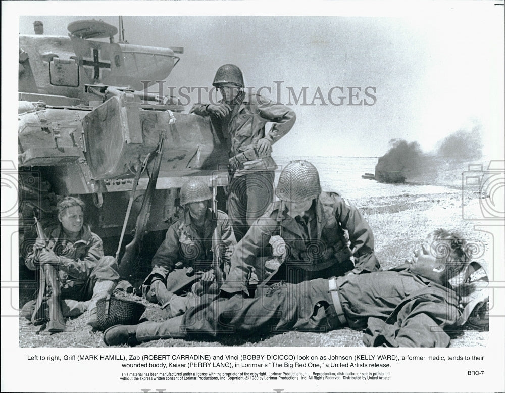 1980 Press Photo Mark Hamill, Robert Carradine, Kelly Ward in &quot;The Big Red One&quot;- Historic Images