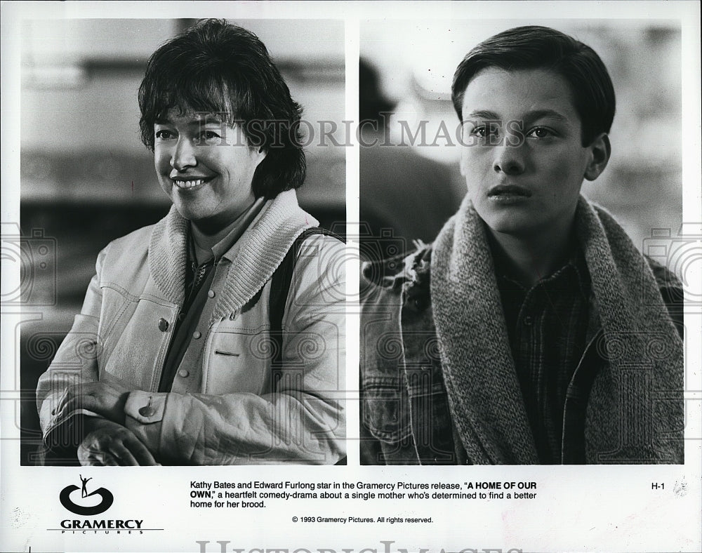 1993 Press Photo Actress Kathy Bates &amp; Edward Furlong in &quot;A Home of Our Own&quot;- Historic Images