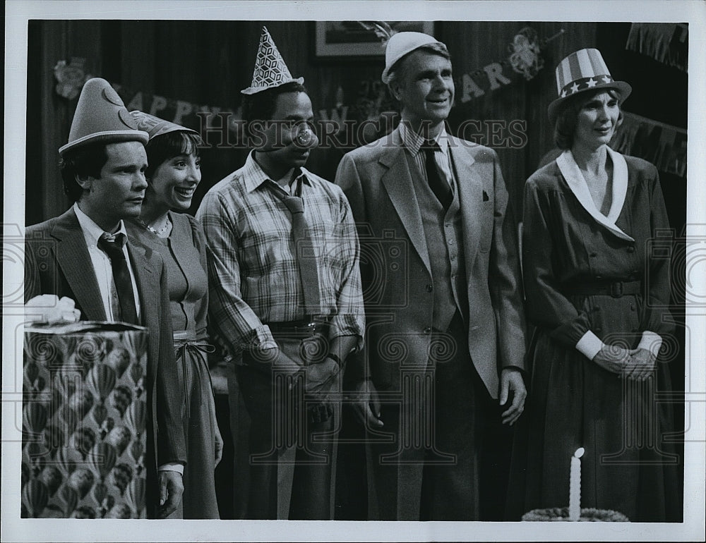 Press Photo Television series group standing at party- Historic Images