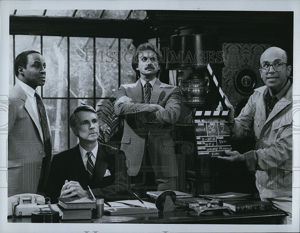 Press Photo Television filming Office Scene with director- Historic Images