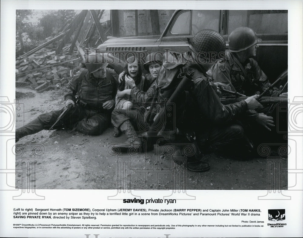 1998 Press Photo Tom Sizemore Jeremy Davies Barry Pepper Tom Hanks Actor Movie - Historic Images