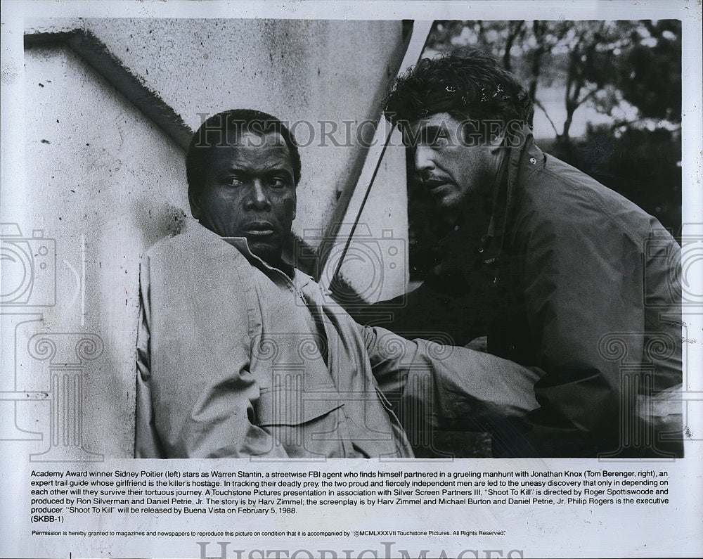 1988 Press Photo Sidney Poitier Actor Tom Berenger Shoot To Kill Action Film- Historic Images