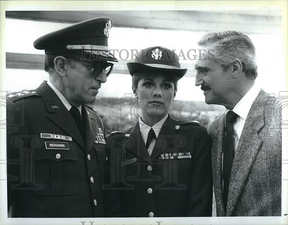 1986 Press Photo &quot;Blacke&#39;s Magic&quot; Hal Linden,JD Cannon,Nancy Grahn- Historic Images