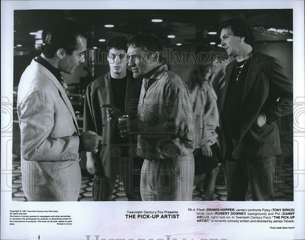 1987 Press Photo Actor Dennis Hopper in &quot;The Pick-Up Artist&quot;- Historic Images