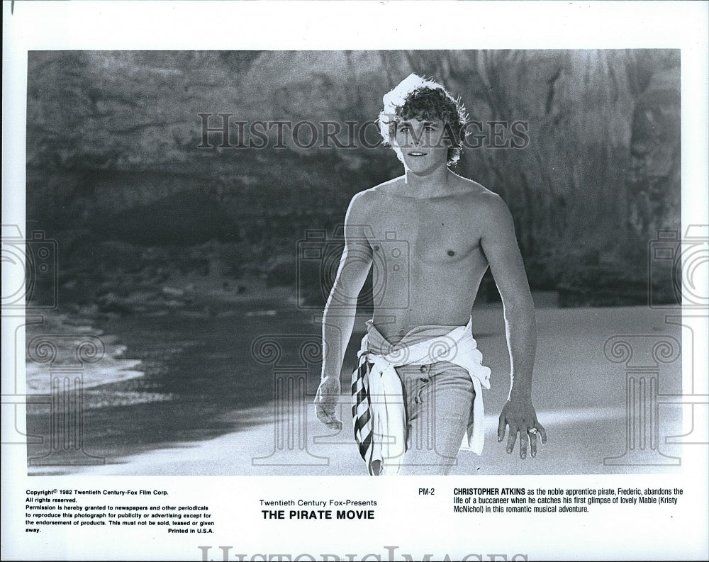 1982 Press Photo &quot;The Pirate Movie&quot; starring Christopher Atkins- Historic Images