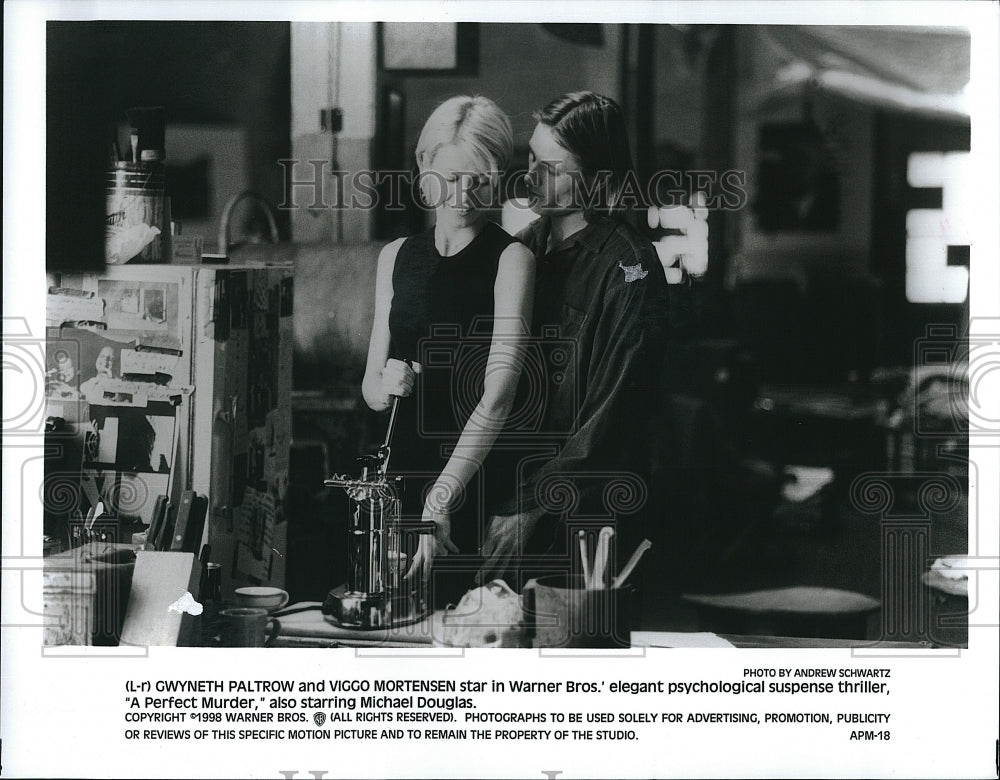 1998 Press Photo &quot;A Perfect Murder&quot; Viggo Mortensen &amp; Gwyneth Paltrow- Historic Images