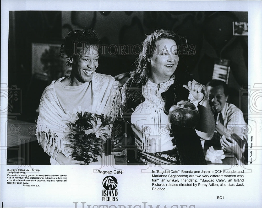 1988 Press Photo &quot;Bagdad Cafe&quot; starring CCH Pounder,Marianne Sagebrecht- Historic Images