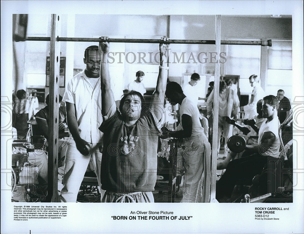 1989 Press Photo &quot;Born On The Fourth of July&quot; Tom Cruise, stars- Historic Images