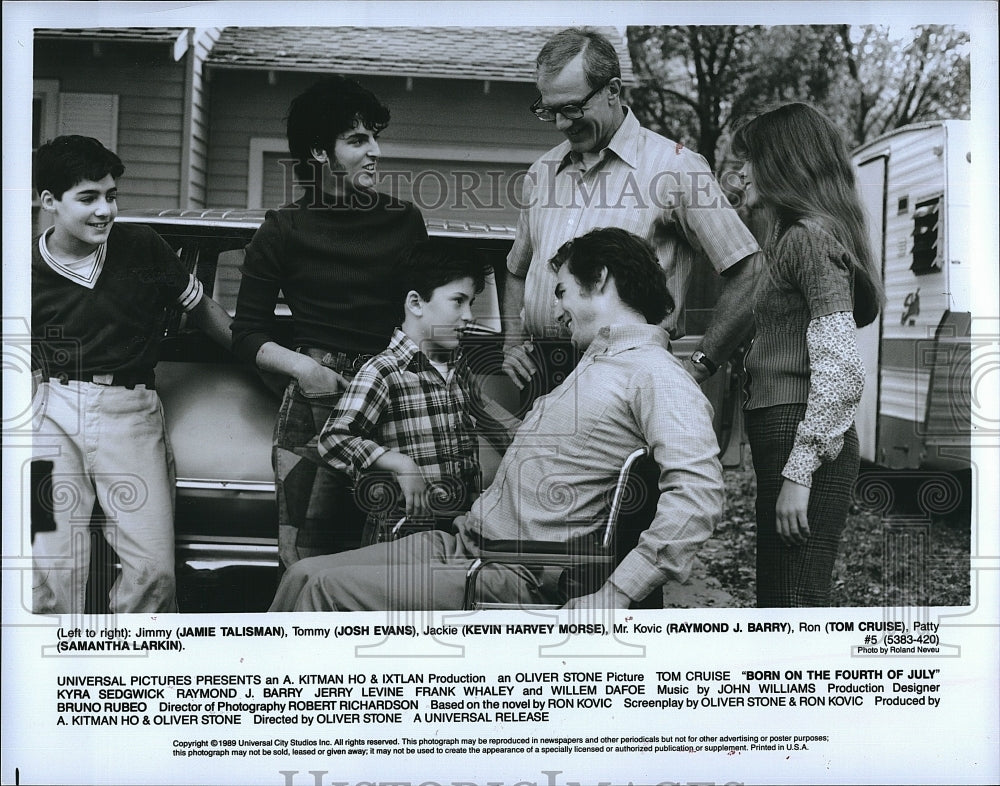 1989 Press Photo &quot;Born On The Fourth of July&quot; Tom Cruise, Jamie Talisman- Historic Images