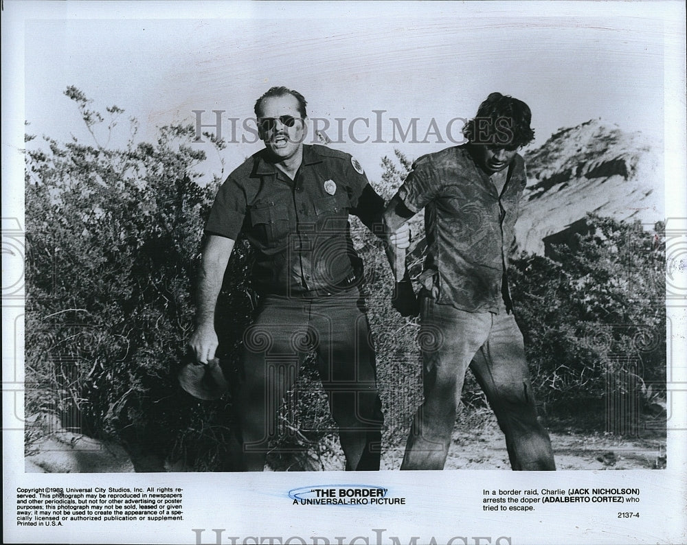 1982 Press Photo Jack Nicholson, Adalberto Cortez, &quot;The Border&quot;- Historic Images