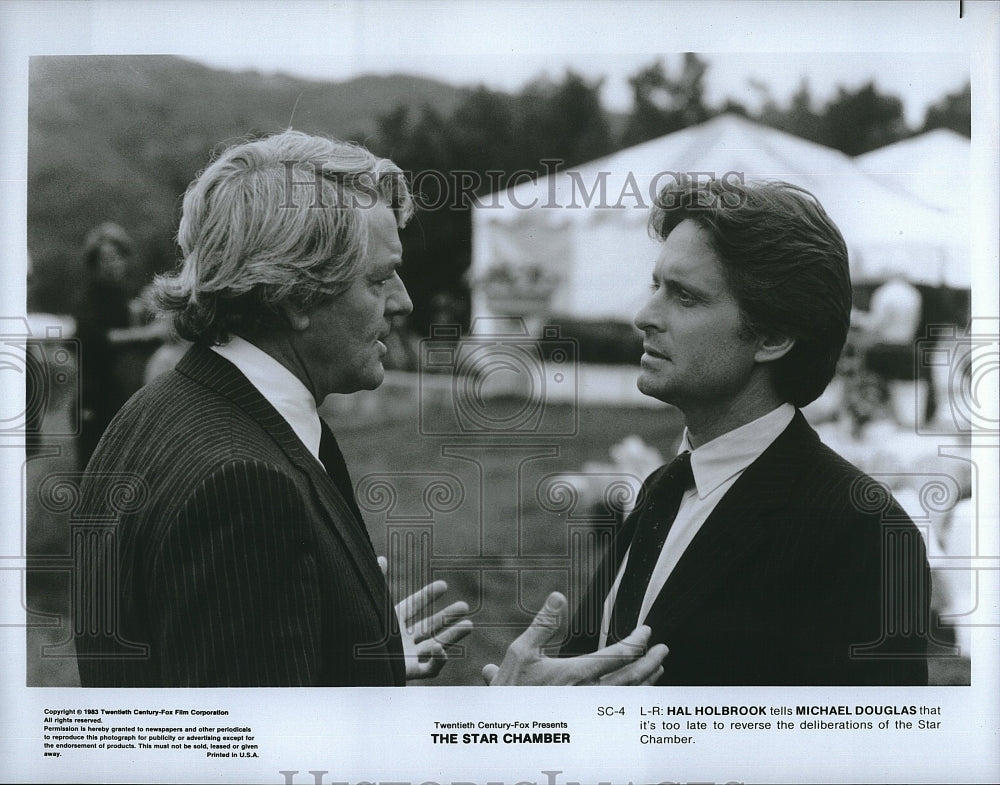 1983 Press Photo Hal Holbrook, Michael Douglas, &quot;The Star Chamber&quot;- Historic Images