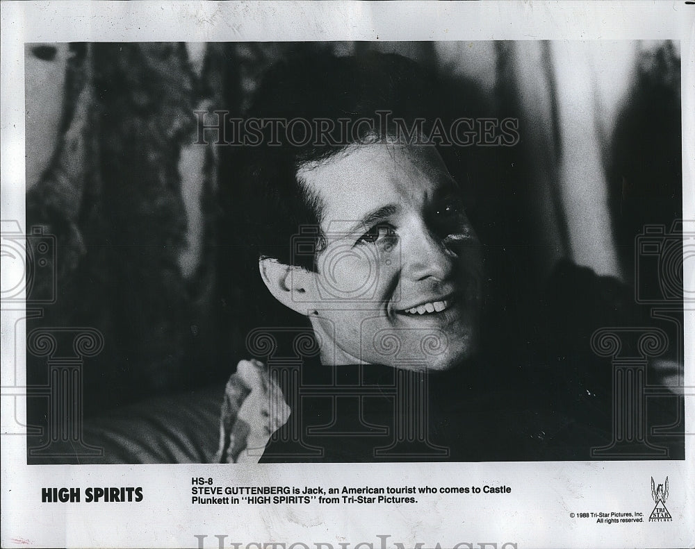 1988 Press Photo Steve Guttenberg &quot;High Spirits&quot;- Historic Images