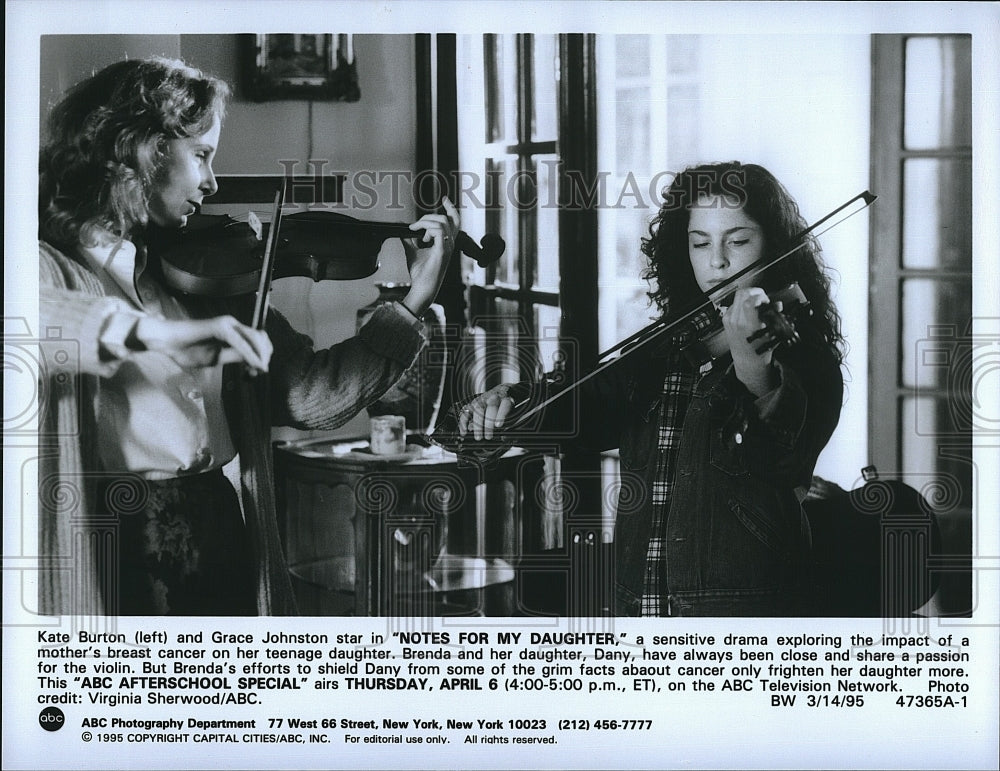 1995 Press Photo &quot;Notes For My Daughter&quot; Grace Johnson &amp; Kate Burton- Historic Images