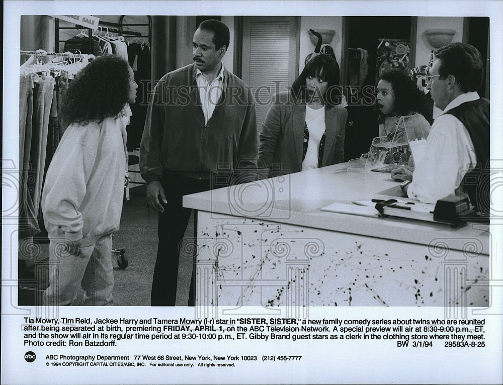 1994 Press Photo Tia Tamera Mowry Tim Reid Jackee Harry Sister TV Sitcom Show- Historic Images