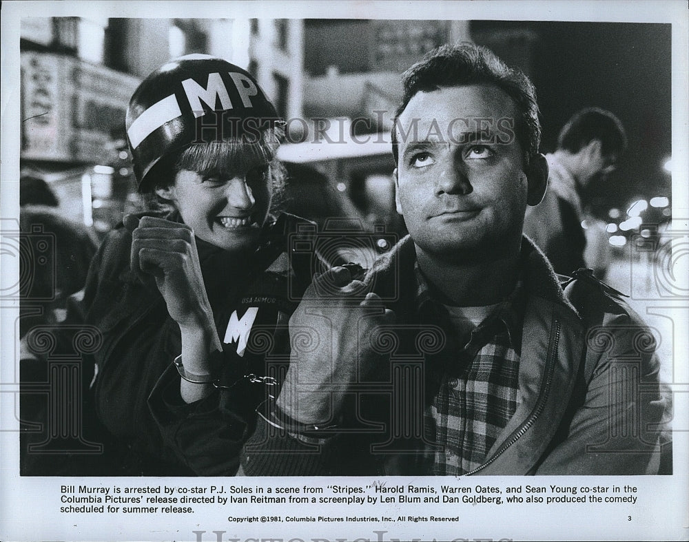 1981 Press Photo Bill Murray Actor PJ Soles Stripes Comedy Movie Scene Film- Historic Images