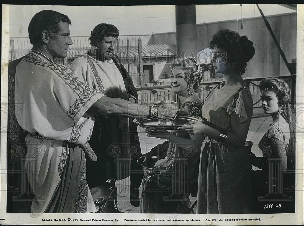 1960 Press Photo Spartacus Film Actors Jean Simmons Nina Foch Laurence Olivier- Historic Images